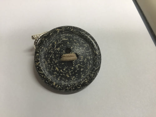 Large Button Tie 264