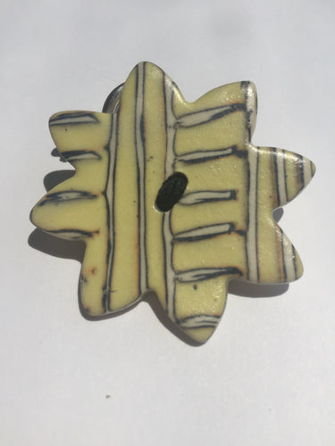 Large Button Tie 113